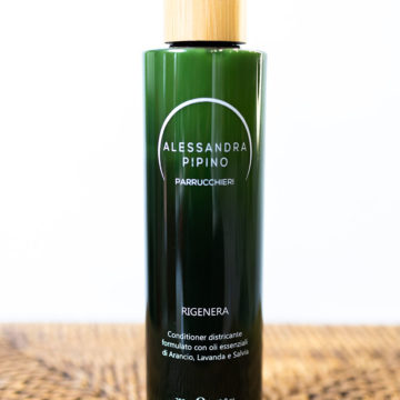 Rigenera - conditioner a ph acido a base di oli essenziali di arancio, lavanda e salvia